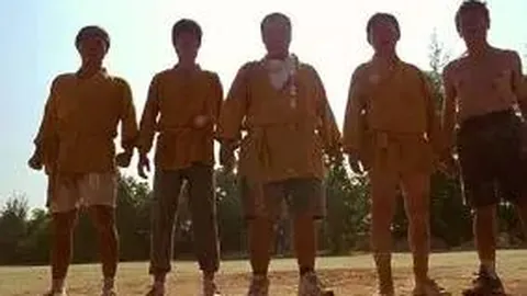 连州女篮清远市八运会篮球赛场勇夺冠军，书写辉煌新篇章